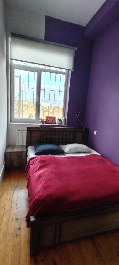 Brobro Hostel Тбилиси Экстерьер фото