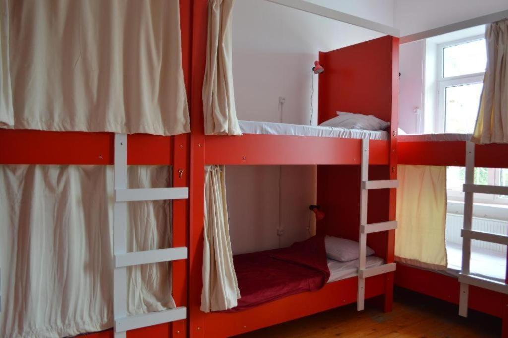 Brobro Hostel Тбилиси Экстерьер фото